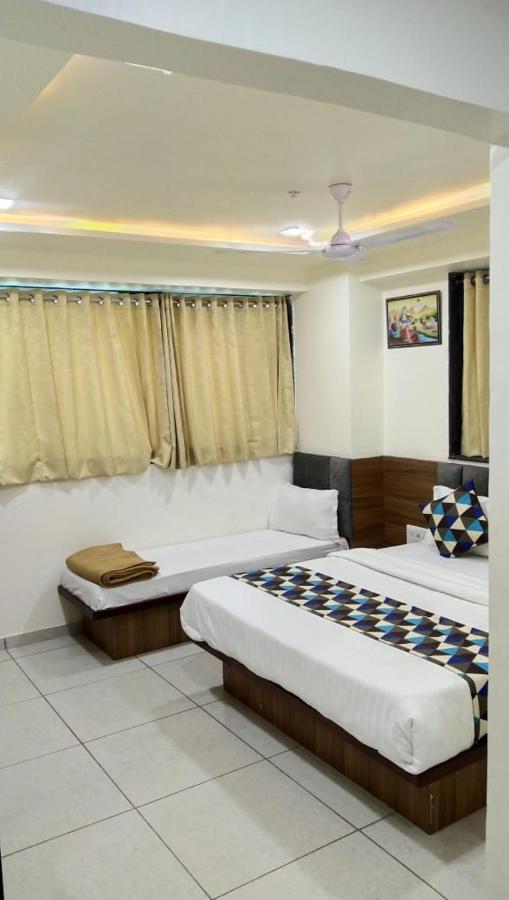 Hotel Atlanta Ahmedabad Luaran gambar